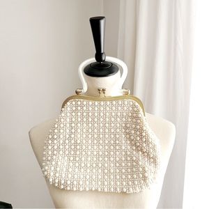Vintage Pearlized White Clutch Purse